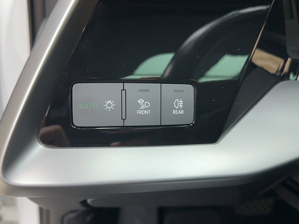 Audi A3 2021, 52000 км, за 17020 USD - фото 21