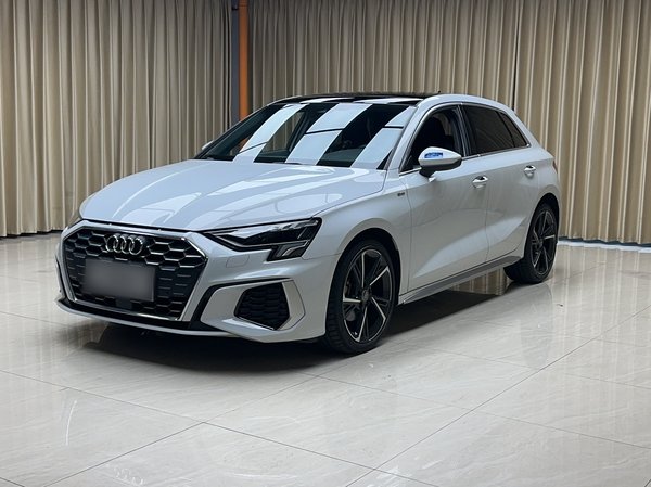 Audi A3 2021, 52000 км, за 17020 USD