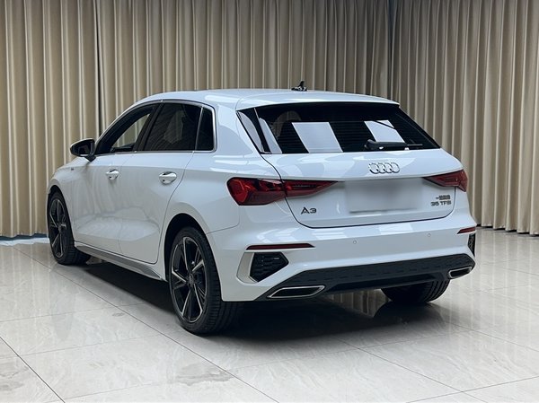 Audi A3 2021, 52000 км, за 17020 USD - фото 6