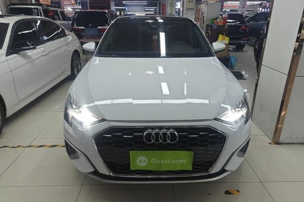 Audi A3 2021, 63500 км, за 15726 USD