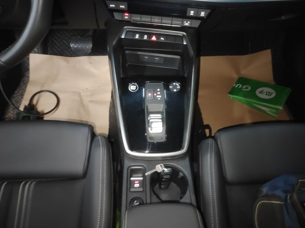 Audi A3 2021, 79200 км, за 15887 USD - фото 14