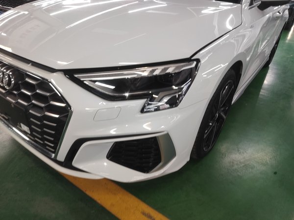 Оценка
S
Used Audi A3 2021 Sportback 35 TFSI Fashionable Sports Model, 2021 года