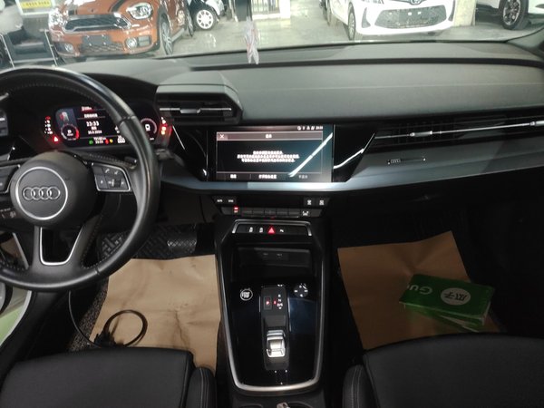 Audi A3 2021, 79200 км, за 15887 USD - фото 13