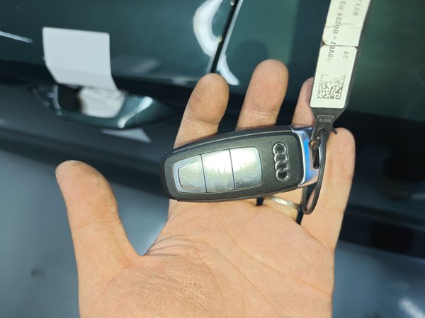 Audi A3 2022, 50400 км, за 18734 USD - фото 12