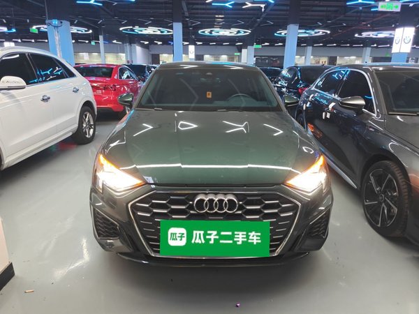 Audi A3 2022, 50400 км, за 18734 USD