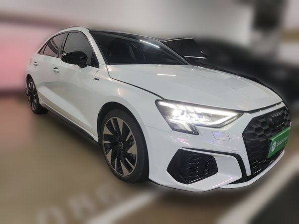 Audi A3 2022, 18000 км, за 16757 USD - фото 6