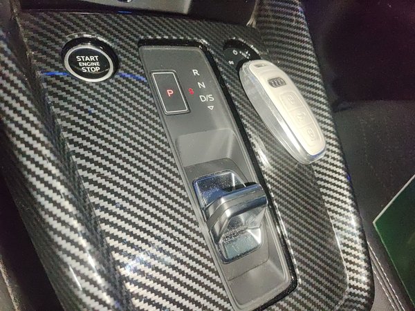 Audi A3 2022, 18000 км, за 16757 USD - фото 15