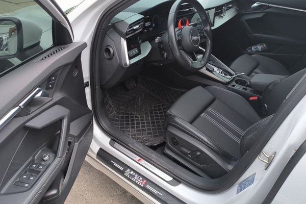Audi A3 2022, 41000 км, за 15543 USD - фото 17