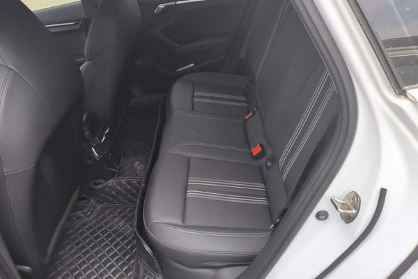 Audi A3 2022, 41000 км, за 15543 USD - фото 18