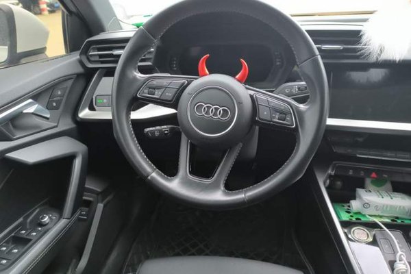 Audi A3 2022, 41000 км, за 15543 USD - фото 11