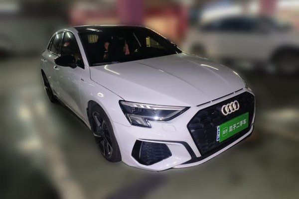 Audi A3 2022, 42400 км, за 21114 USD
