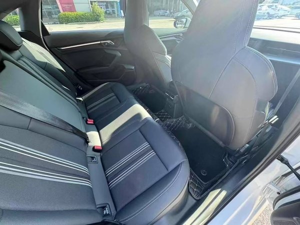 Audi A3 2022, 45500 км, за 18082 USD - фото 11