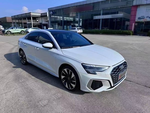 Audi A3 2022 A3L Limousine 35 TFSI Fashion Sport Model, 2022 года