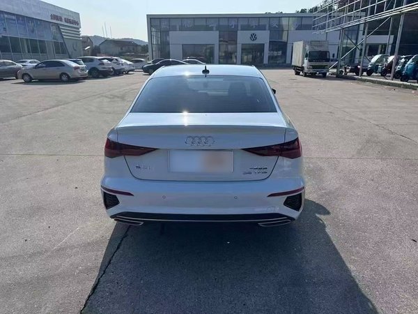 Audi A3 2022, 45500 км, за 18082 USD