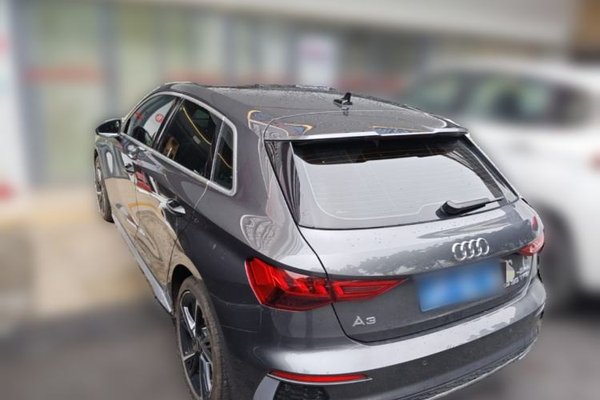 Audi A3 2023, 11400 км, за 22667 USD