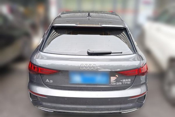 Audi A3 2023, 11400 км, за 22667 USD