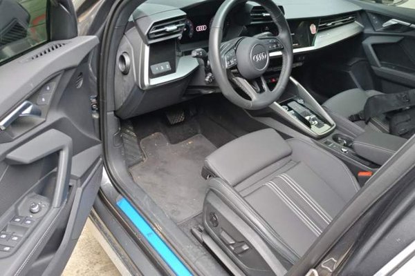 Audi A3 2023, 11400 км, за 22667 USD - фото 19
