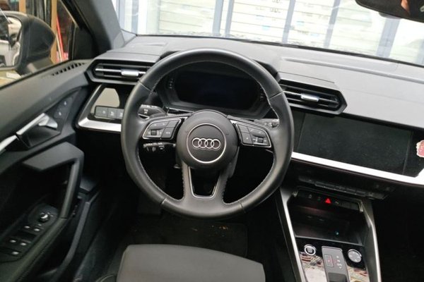 Audi A3 2023, 11400 км, за 22667 USD - фото 9