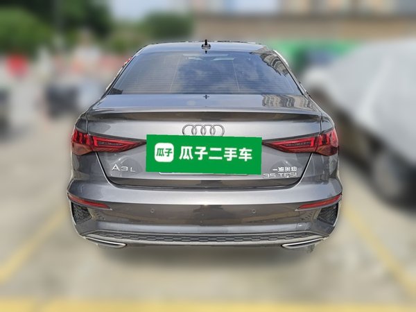 Audi A3 2023, 14300 км, за 25033 USD