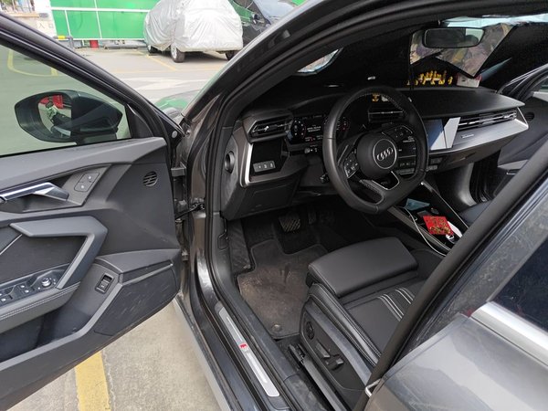 Audi A3 2023, 14300 км, за 25033 USD - фото 19
