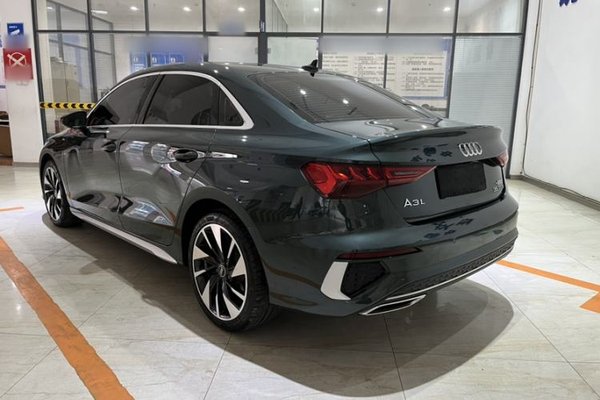 Audi A3 2023, 21600 км, за 24893 USD - фото 6