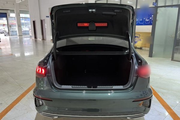 Audi A3 2023, 21600 км, за 24893 USD - фото 15