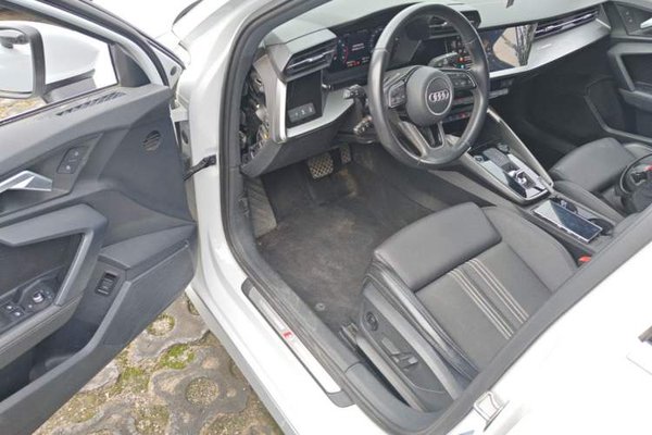 Audi A3 2023, 89800 км, за 15810 USD - фото 19