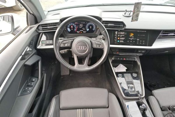 Audi A3 2023, 89800 км, за 15810 USD - фото 9