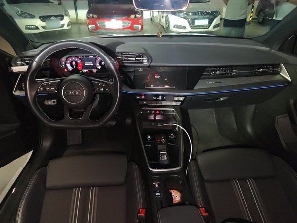 Audi A3 2024, 17900 км, за 18347 USD - фото 6