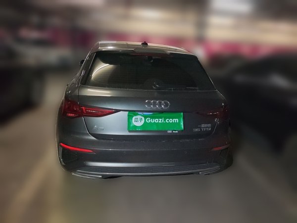 Audi A3 2024, 17900 км, за 18347 USD
