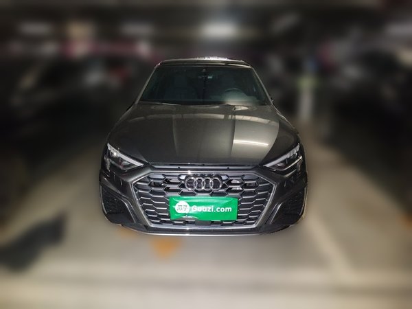 Audi A3 2024, 17900 км, за 18347 USD