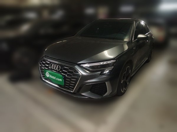 Audi A3 · 2024 год