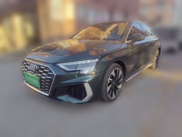 Audi A3 · 2024 год
