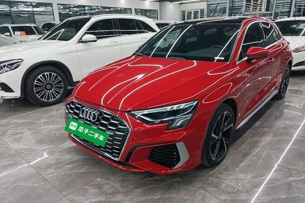 Audi A3 · 2024 год