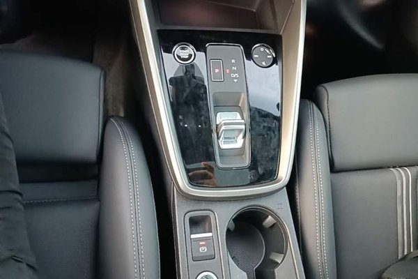 Audi A3 2024, 13300 км, за 21447 USD - фото 16