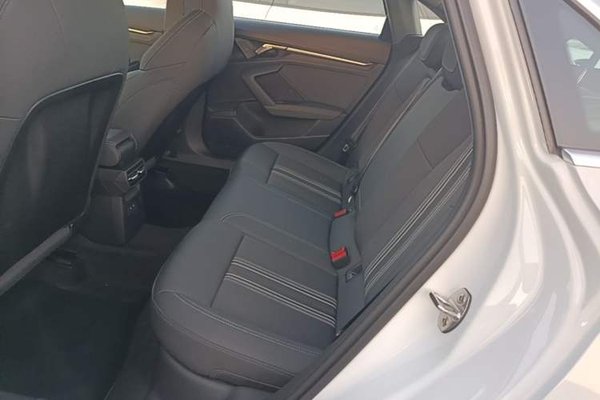 Audi A3 2024, 13300 км, за 21447 USD - фото 20