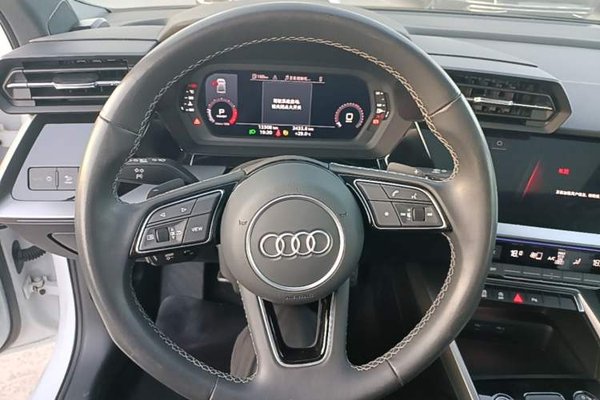 Audi A3 2024, 13300 км, за 21447 USD - фото 13