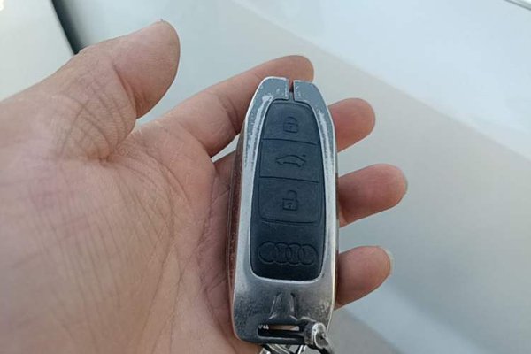Audi A3 2024, 13300 км, за 21447 USD - фото 23
