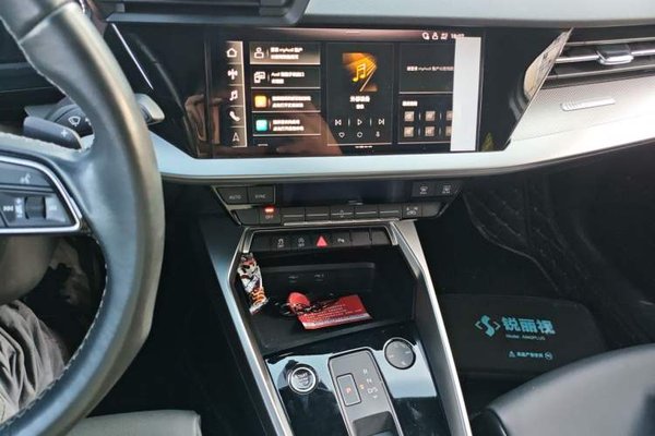 Audi A3 2024, 33600 км, за 17353 USD - фото 13