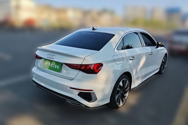 Audi A3 2024, 33600 км, за 17353 USD - фото 7