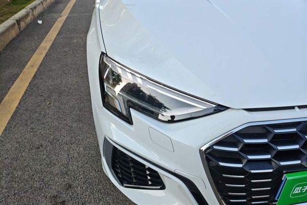 Audi A3 2024, 33600 км, за 17353 USD - фото 8