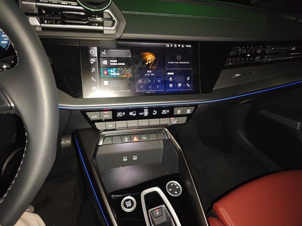 Audi A3 2025, 5000 км, за 22557 USD - фото 12