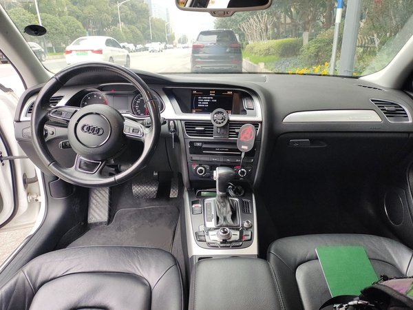 Audi A4 2014, 110500 км, за 13557 USD - фото 18