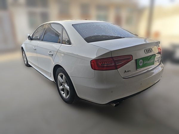 Audi A4L 2013, 120600 км, за 8090 USD