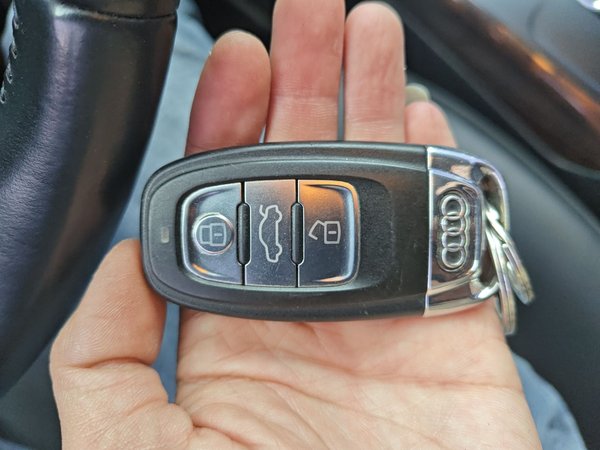 Audi A4L 2013, 120600 км, за 8090 USD - фото 17