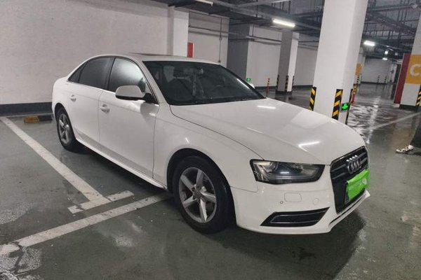 Audi A4L 2013, 142900 км, за 6703 USD