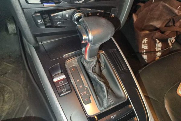 Audi A4L 2013, 142900 км, за 6703 USD - фото 15