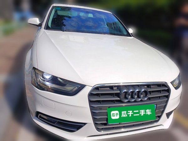 Audi A4L 2013, 55100 км, за 9146 USD