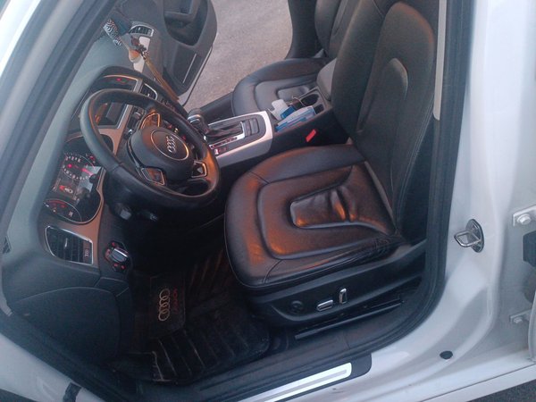 Audi A4L 2013, 99500 км, за 8801 USD