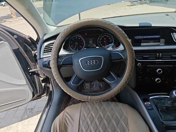 Audi A4L 2015, 55500 км, за 11234 USD - фото 9